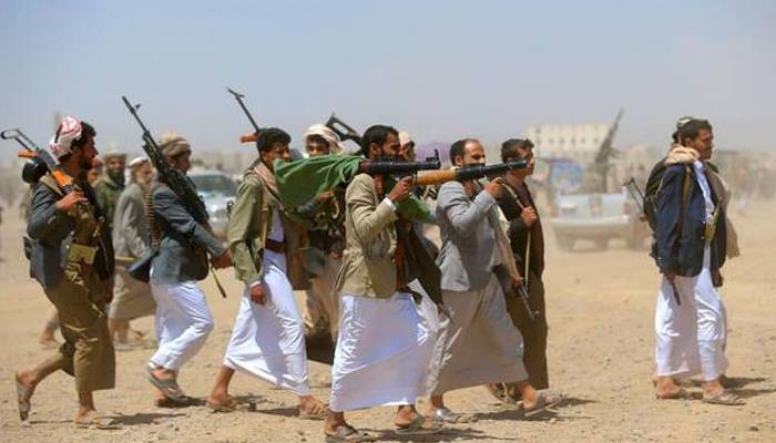 حوثی باغیوں کے یمنی فوجی کیمپوں پر بڑے میزائل حملے، 30 یمنی فوجی ہلاک