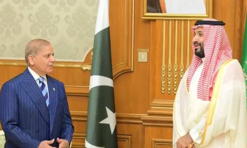 وزیرِ اعظم شہباز شریف کی سعودی ولی عہد سے اہم ملاقات