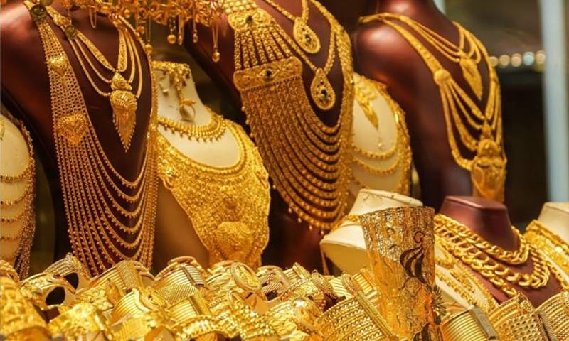 پاکستان اور عالمی مارکیٹ میں سونے کی قیمت میں مسلسل تیسرے روز بھی اضافہ