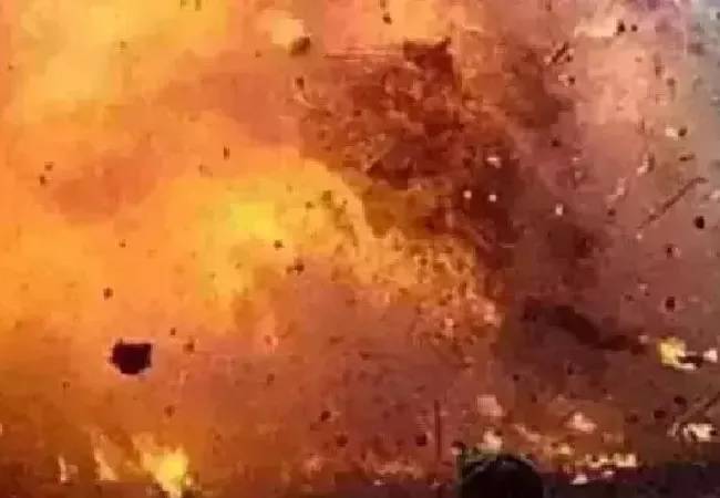 سوراب: گاڑی میں بارودی مواد نصب کرنے کے دوران دھماکے سے 8 دہشتگرد ہلاک، 3 شہری شہید
