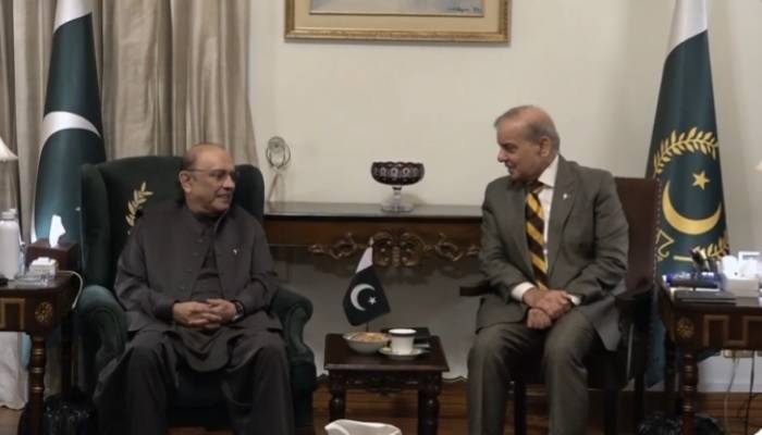 صدر زرداری سے وزیراعظم کی ملاقات، مکہ دفاعی معاہدے، قومی سلامتی اوردہشتگردی کے خاتمے پر تبادلہ خیال