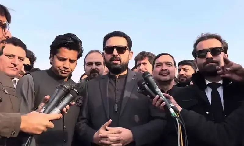 اب 20 نہیں، 40 لاکھ افراد کے ساتھ اسلام آباد جائیں گے، سہیل آفریدی