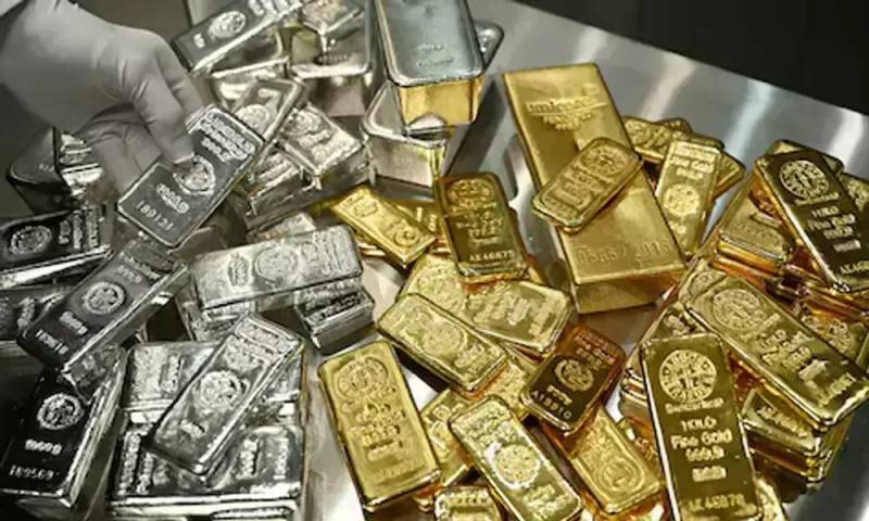 سونے اور چاندی کی قیمتوں میں کمی ریکارڈ