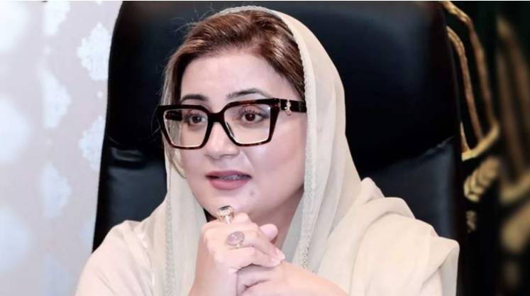 فواد چوہدری کی جہالت کا جواب گروک نے ہی دے دیا،عظمی بخاری 