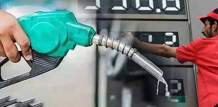 پیٹرول کی قیمت میں معمولی کمی، ڈیزل مزید مہنگا