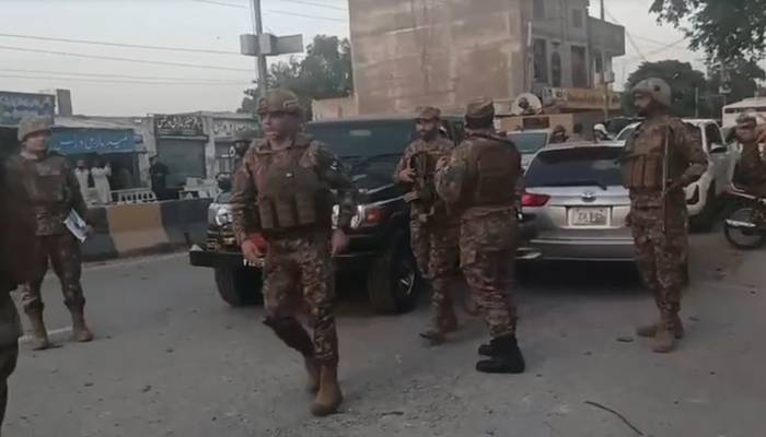 کوہاٹ دہشتگرد حملہ: پاک فوج کی کمانڈ نے فرنٹ لائن پر خود آپریشن کی قیادت کی