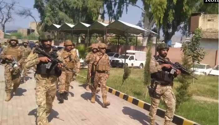 کوہاٹ پولیس لائنز مسجد دھماکا: آپریشن مکمل، 7 خوارج ہلاک 