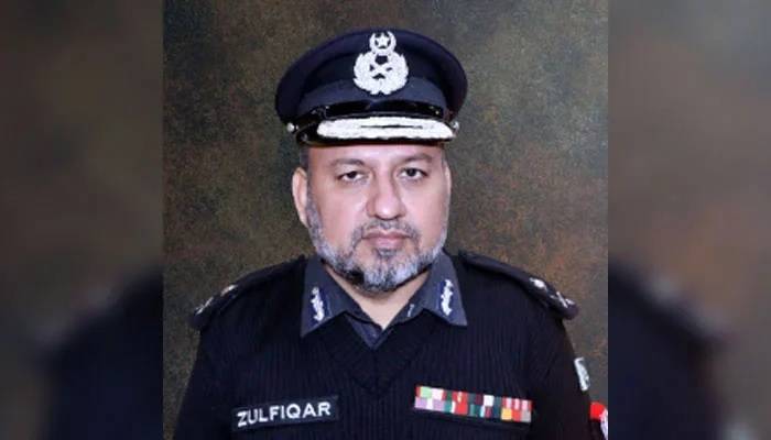 خیبر پختونخوا پولیس افسران کو اسلام آباد مارچ میں سہولت فراہم نہ کرنے کی ہدایت 