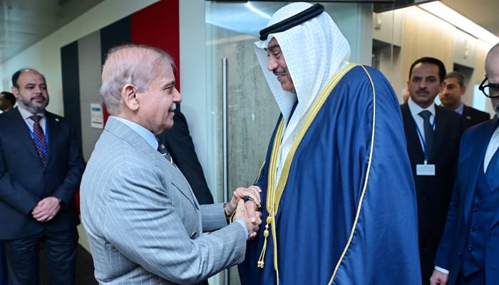 وزیر اعظم کی کویت کے ولی عہد سے ملاقات ، علاقائی صورتحال پر تبادلہ خیال
