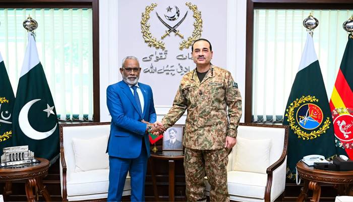 فیلڈ مارشل سید عاصم منیر سے مالدیپ کی پارلیمنٹ کے اسپیکرکی ملاقات، دو طرفہ تعاون پر تبادلہ خیال
