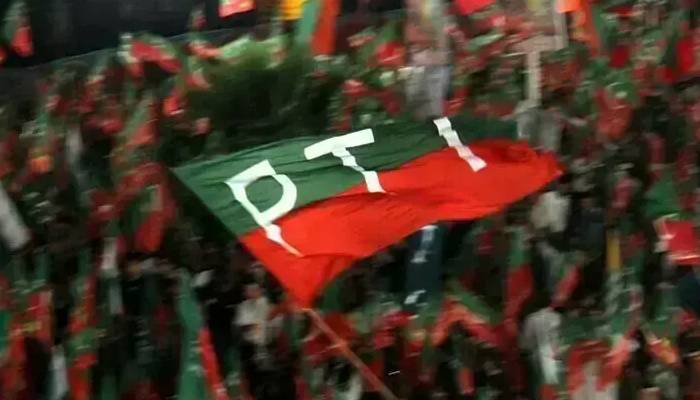 پی ٹی آئی نے لانگ مارچ 5 اکتوبر تک ملتوی کردیا، ذرائع 