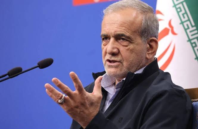 سعودی عرب اور حوثیوں کو اختلافات مذاکرات کے ذریعے حل کرنے چاہئیں: ایرانی صدر