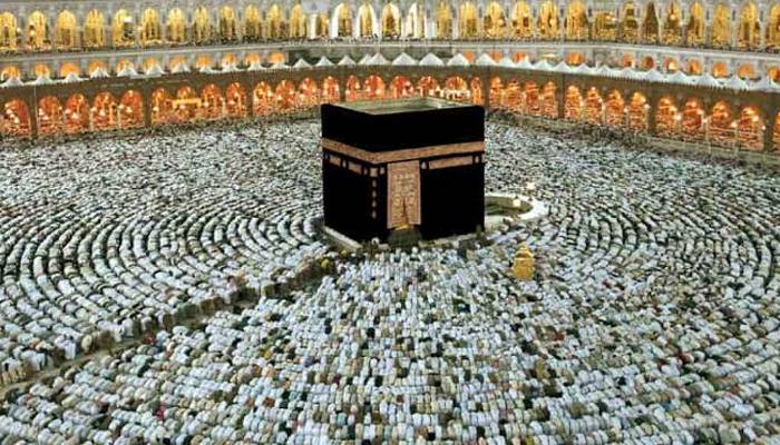 عازمینِ حج کیلئے بڑی خوشخبری: 'پاک حج ایپ' پر گھر بیٹھے رہائش، پیکج تبدیل کرنے کی سہولت متعارف