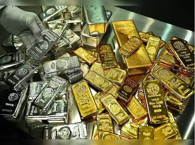 ملک میں سونے اور چاندی کی قیمتوں میں اضافہ 