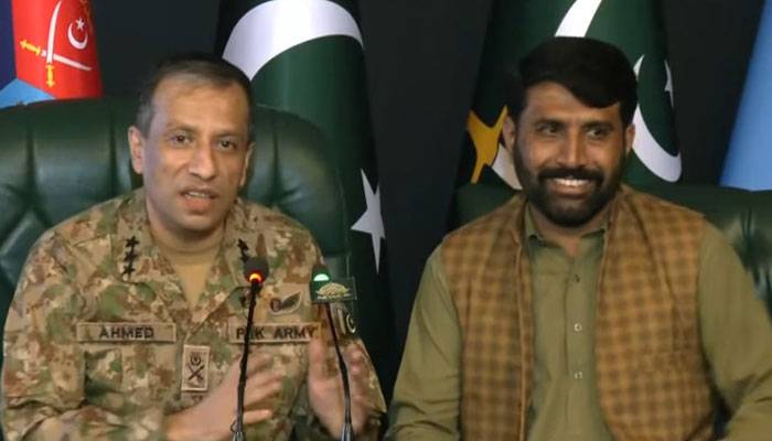 حیرت ہوئی میں اپنے گھر ہوں مجھے کیسے بھارتی آرمی نے شہید کردیا،ریٹائرڈ ایس ایس جی حوالدار محمد آصف