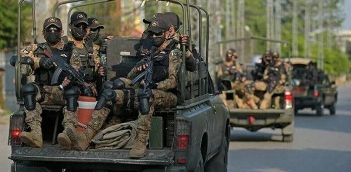 ڈیرہ اسماعیل خان میں سیکیورٹی فورسز کا آپریشن، 3 خارجی دہشتگرد ہلاک