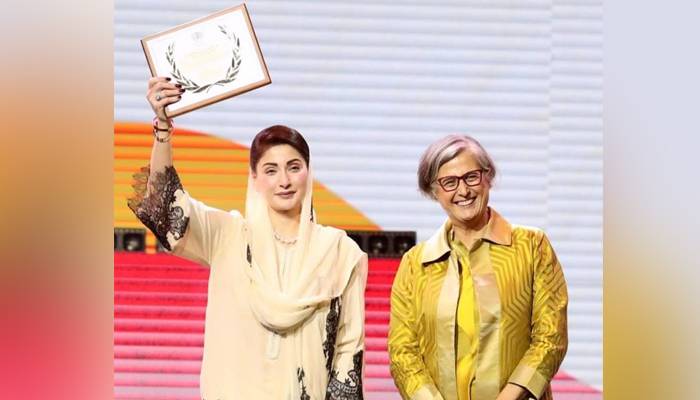 وزیر اعلی مریم نواز کے ”اپنی چھت،اپنا گھر“ پراجیکٹ  نےیواین ہیبی ٹیٹ سکرول آف آنرایوارڈ جیت لیا