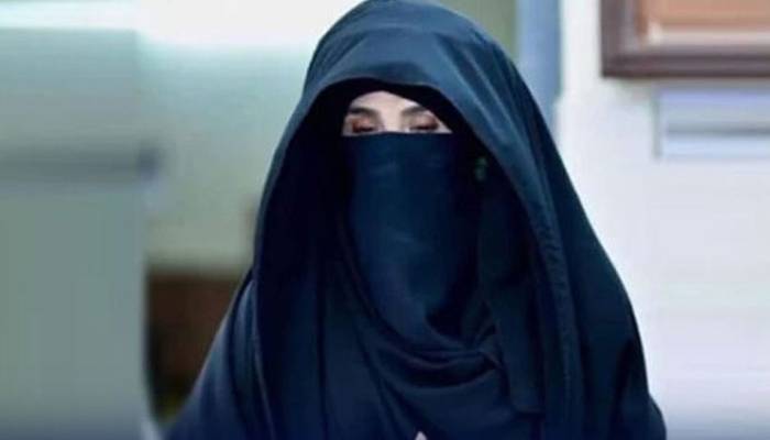 وفاقی آئینی عدالت نے190 ملین پاؤنڈ کیس میں بشریٰ بی بی کی سزا معطلی کی درخواست مسترد کردی