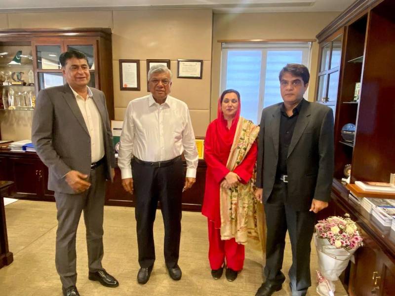 نئے انتظامی یونٹ کے قیام کیلئے متحدہ بزنس فورم کی آگاہی مہم جاری، عارف حبیب سے ملاقات