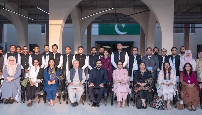 پاکستان ایڈمنسٹریٹو سروس کے افسران کا UMT کا مطالعاتی دورہ، نئے صوبوں ،گورننس اصلاحات پر بریفنگ