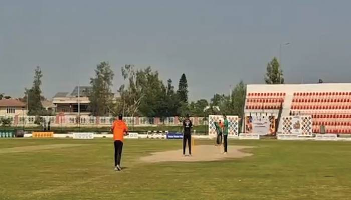 پشاور میں زلمی مدرسہ سپر لیگ سیزن 7 کے سنسنی خیز مقابلے: پینتھرز اور اسٹرائیکرز کی شاندار فتوحات