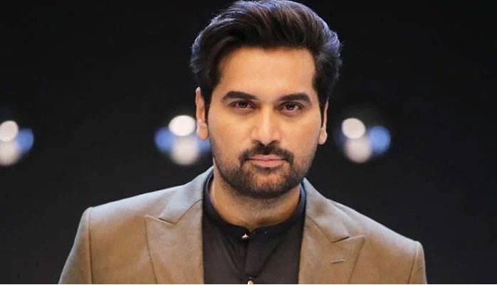 باقاعدگی سے نماز ادا کرنے سے ذہنی سکون ملا، زندگی کو دیکھنے کا انداز بھی بدل گیا: ہمایوں سعید