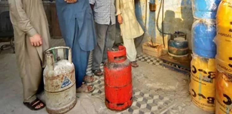 ایل پی جی کی قیمت میں کمی ریکارڈ