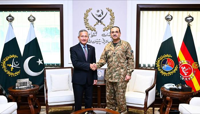 فیلڈ مارشل عاصم منیر سے سنگاپور کے وزیر خارجہ کی ملاقات،خطےاورعالمی صورتحال پر تبادلہ خیال