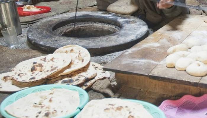 لاہور: روٹیوں کے پیسے کم دینے کے تنازعہ پر فائرنگ سے 16 سالہ نوجوان قتل